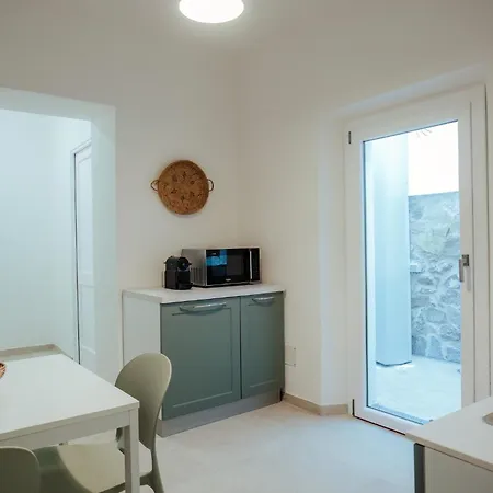 Marevia Portoscuso, Sea - Old Town Apartment